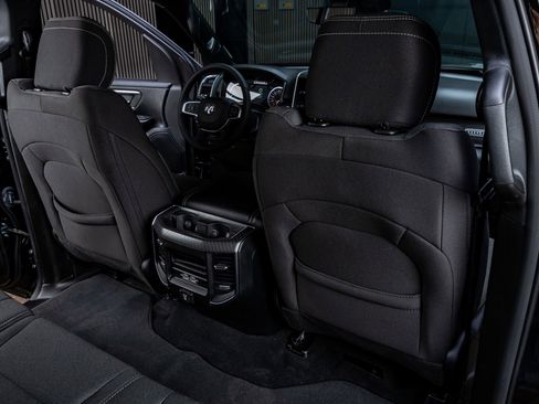 Used 2025 RAM 1500 Big Horn AWD/4WD image 30