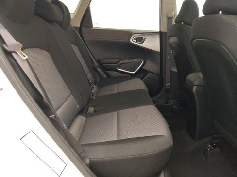 Used 2022 Kia Soul LX w/ Technology Package FWD image 19
