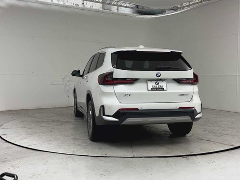 Used 2024 BMW X1 xDrive28i w/ Convenience Package AWD/4WD image 6