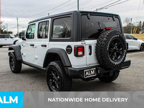 Used 2020 Jeep Wrangler Unlimited Willys image 4