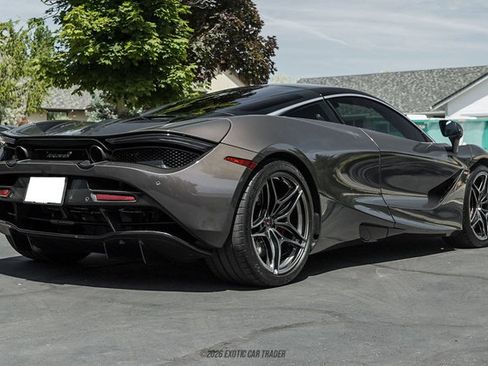 Used 2018 McLaren 720S Luxury RWD image 8