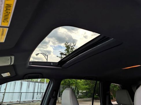 Used 2022 Honda Passport EX-L image 28