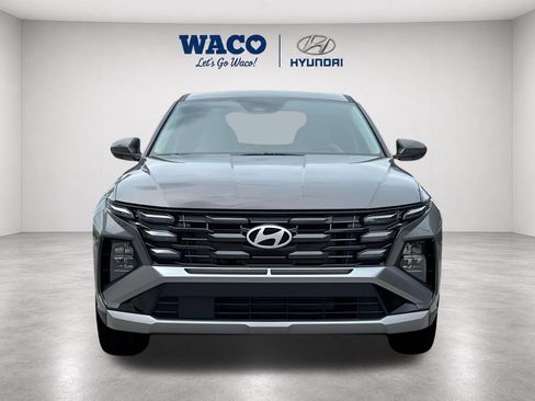 Used 2026 Hyundai Tucson SE FWD image 3