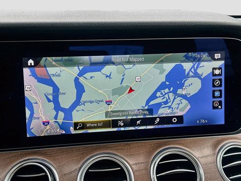 Used 2022 Mercedes-Benz E 350 Sedan image 13
