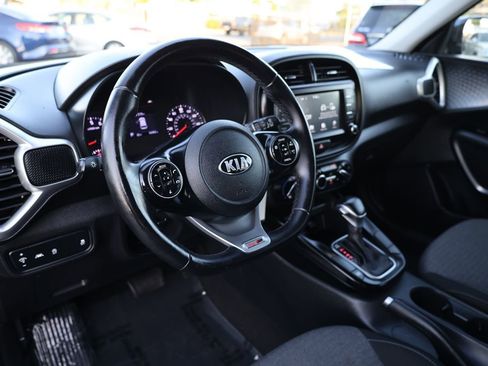 Used 2020 Kia Soul GT-Line image 19