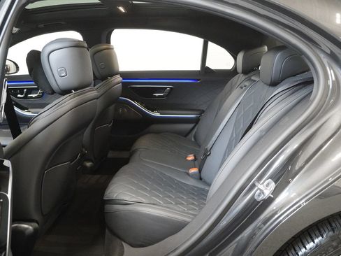 Certified 2026 Mercedes-Benz S 580 4MATIC Sedan image 13
