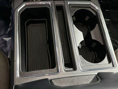 Used 2019 Ford F150 XLT w/ Equipment Group 302A Luxury image 31