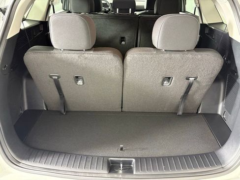 New 2026 Kia Sorento LX FWD image 36