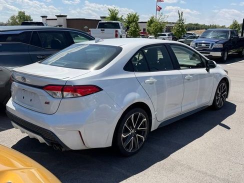 Used 2020 Toyota Corolla SE FWD image 3