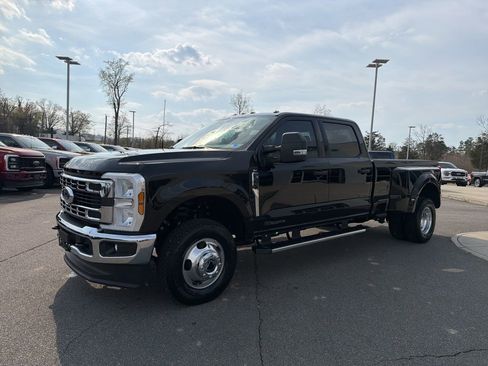 New 2026 Ford F350 XLT w/ 360-Degree Camera Package image 7