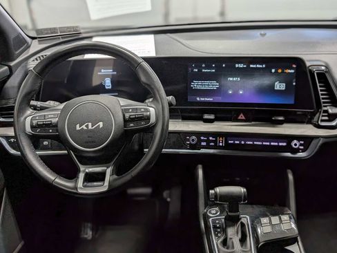 Certified 2023 Kia Sportage X-Line image 5