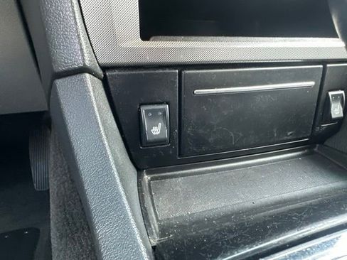 Used 2006 Chrysler 300 Touring RWD image 23