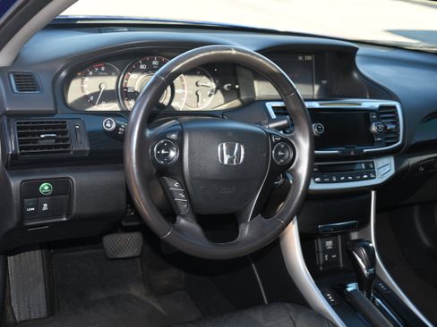 Used 2015 Honda Accord EX-L image 9