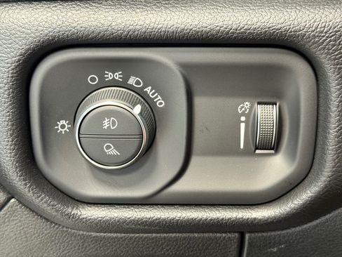 Certified 2022 RAM 1500 Big Horn AWD/4WD image 21