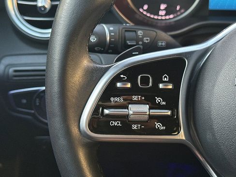 Certified 2022 Mercedes-Benz GLC 300 image 26