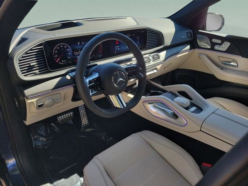 New 2026 Mercedes-Benz GLS 450 4MATIC image 15