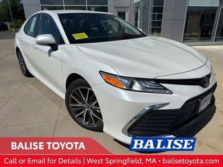 Used 2023 Toyota Camry XLE w/ Cold Weather Package AWD/4WD video 1