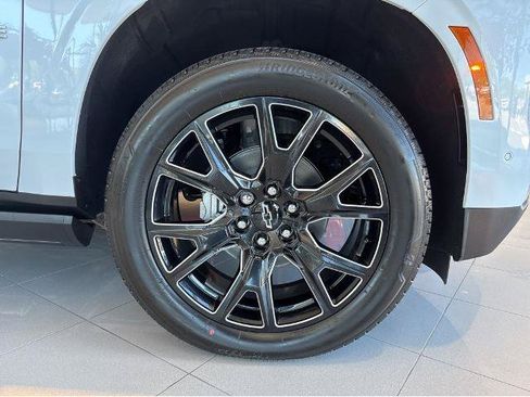 New 2026 Chevrolet Tahoe High Country AWD/4WD image 4