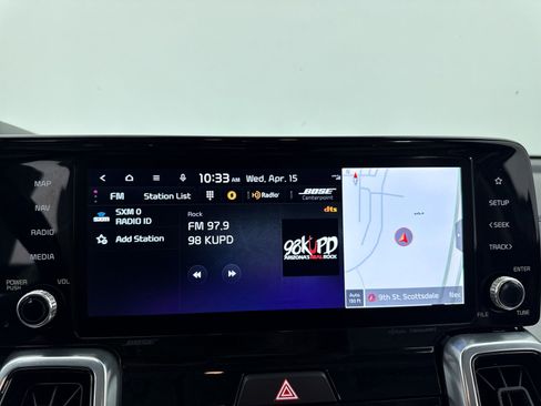 Certified 2023 Kia Sorento SX Prestige AWD/4WD image 5