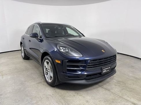 Certified 2021 Porsche Macan S image 9