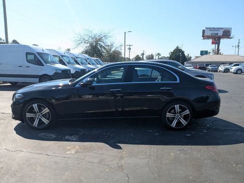 Used 2025 Mercedes-Benz C 300 Sedan image 8