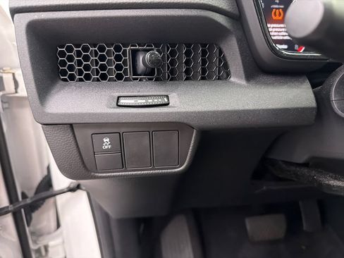 Used 2024 Honda CR-V EX image 32