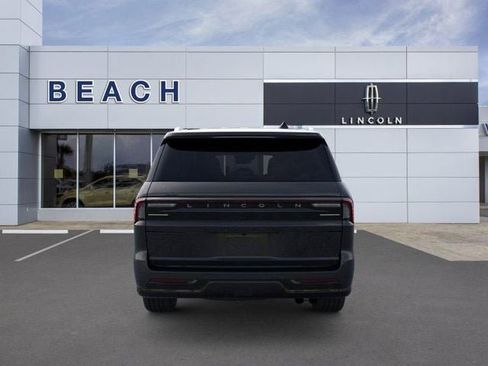 New 2025 Lincoln Navigator L Black Label image 6