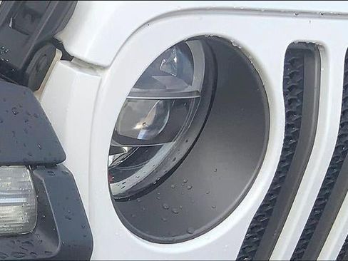 Used 2020 Jeep Wrangler Rubicon image 24