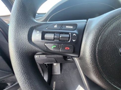 Used 2018 Kia Sorento AWD image 13