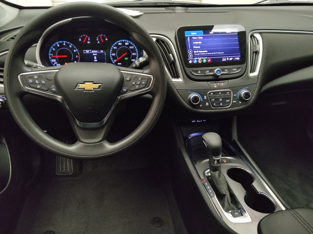 Used 2025 Chevrolet Malibu LT FWD image 22
