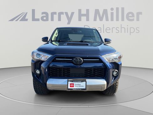 Used 2022 Toyota 4Runner TRD Off-Road Premium AWD/4WD image 8