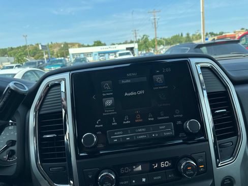Used 2021 Nissan Titan SV w/ SV Convenience Package AWD/4WD image 51