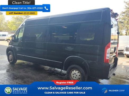 Used 2019 RAM ProMaster 2500 w/ Premium Appearance Group image 3