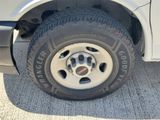 Used 2022 GMC Savana 3500 Extended w/ Driver Convenience Package image 4
