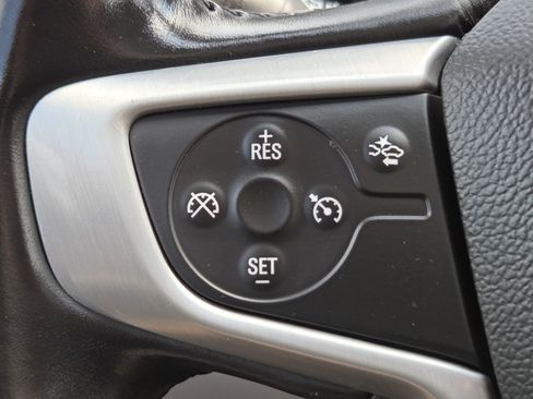 Used 2020 GMC Terrain SLE w/ Driver Convenience Package FWD image 12