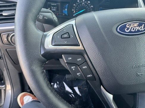 Used 2024 Ford Edge SEL w/ Convenience Package image 14