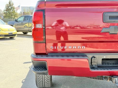 Used 2018 Chevrolet Silverado 1500 LT w/ All Star Edition AWD/4WD image 14
