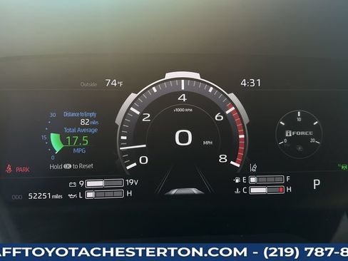Used 2022 Toyota Tundra Platinum w/ Advanced Package AWD/4WD image 21
