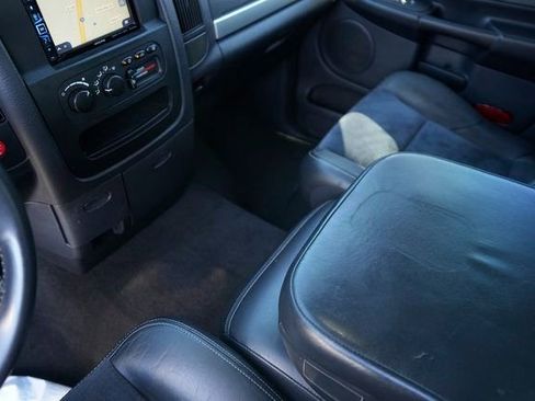 Used 2005 Dodge Ram 1500 Truck 2WD Quad Cab image 30