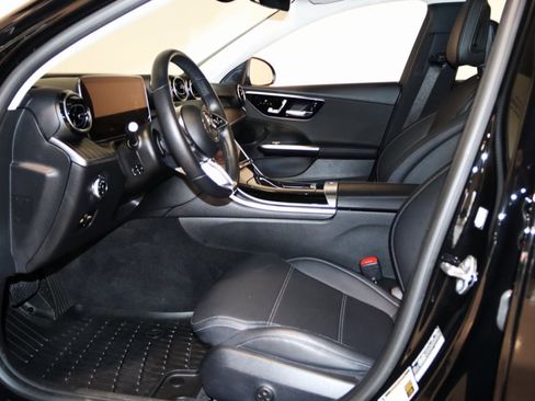 Used 2023 Mercedes-Benz C 300 4MATIC Sedan image 36