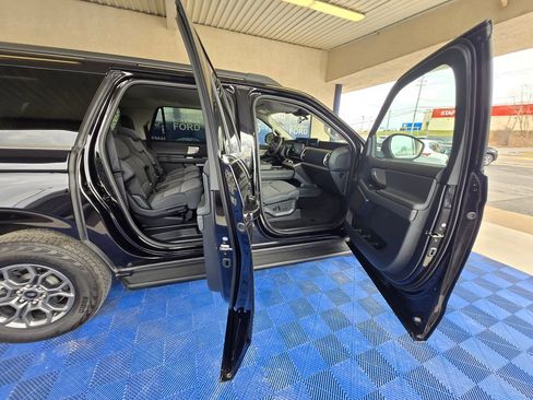 Used 2025 Ford Expedition Max Active image 27