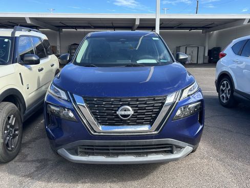 Used 2023 Nissan Rogue S FWD image 4