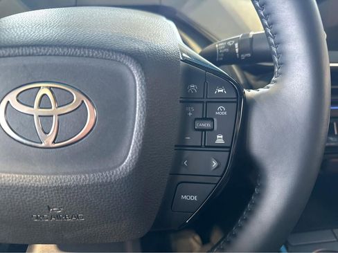 Used 2024 Toyota Prius XLE image 20