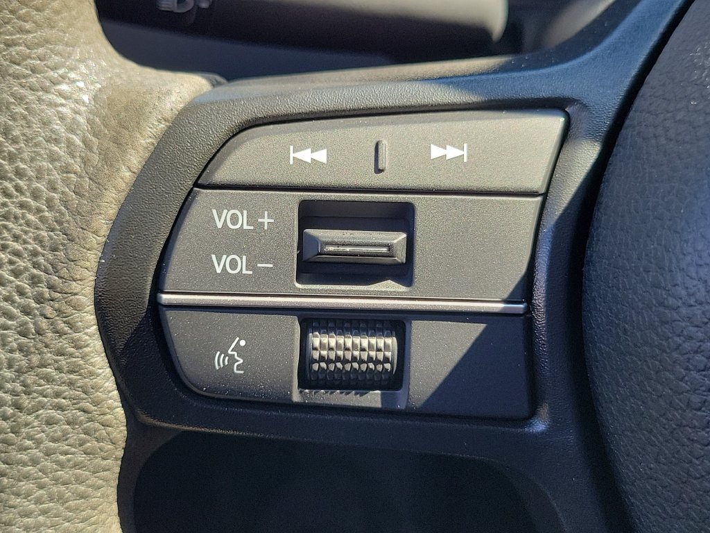 Certified 2024 Honda Accord EX image 22