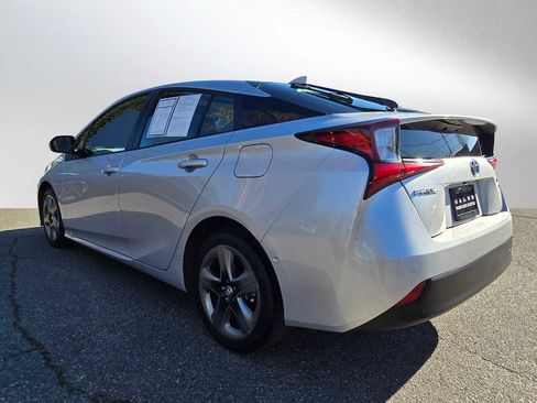 Used 2022 Toyota Prius XLE image 5