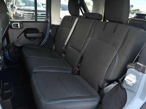 Used 2025 Jeep Wrangler Unlimited Rubicon 4xe w/ Safety Group image 10