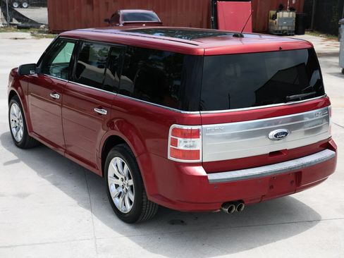 Used 2009 Ford Flex Limited FWD image 3