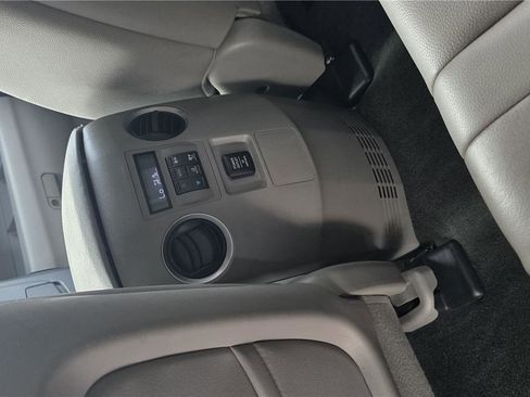 Used 2014 Honda Pilot EX-L image 11