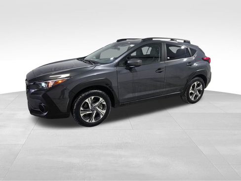 Used 2024 Subaru Crosstrek 2.0i Premium image 16