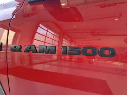 Used 2012 RAM 1500 Classic SLT w/ Luxury Group image 27